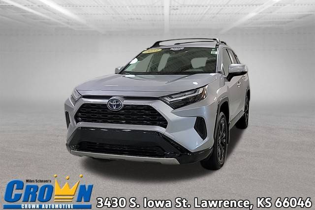 2023 Toyota RAV4 Hybrid SE AWD photo