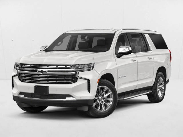2023 Chevrolet Suburban LT 4WD photo
