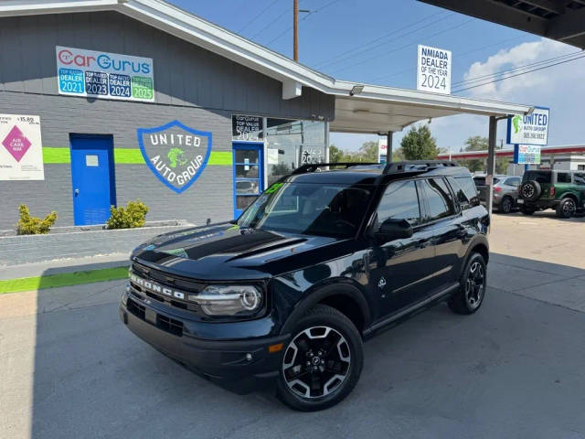 2023 Ford Bronco Sport Outer Banks 4WD photo