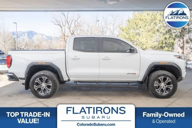 2023 GMC Canyon 4WD AT4 4WD photo