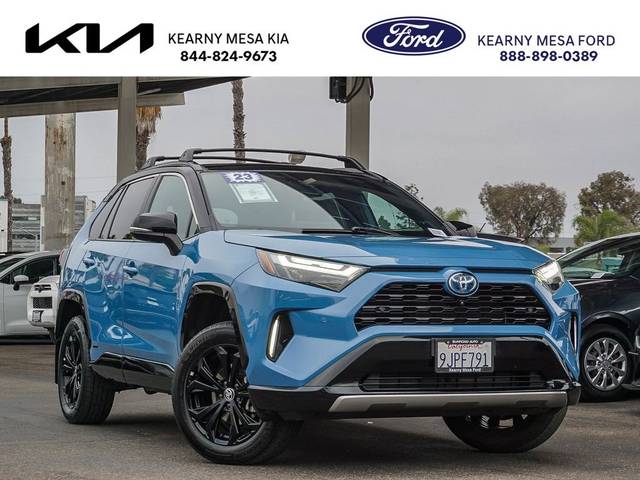 2023 Toyota RAV4 Hybrid XSE AWD photo