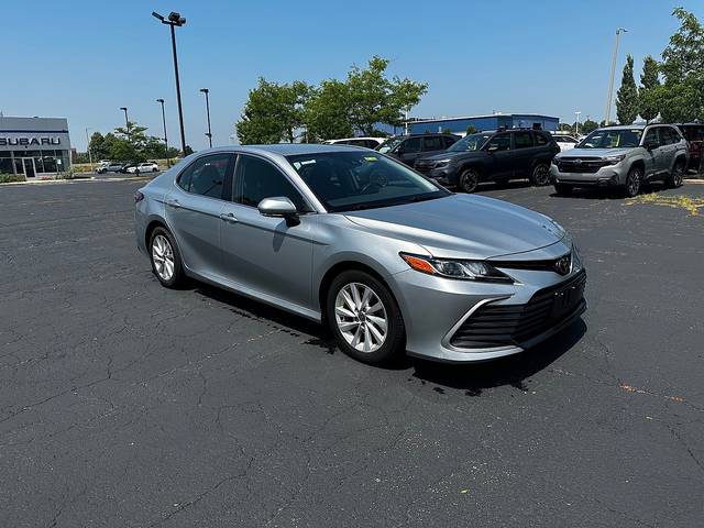 2022 Toyota Camry LE AWD photo