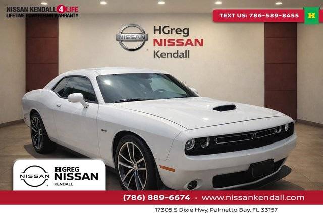 2023 Dodge Challenger R/T RWD photo