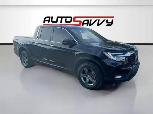 2023 Honda Ridgeline RTL-E AWD photo