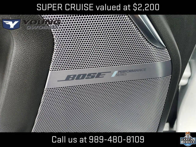 2023 GMC Yukon Denali Ultimate 4WD photo