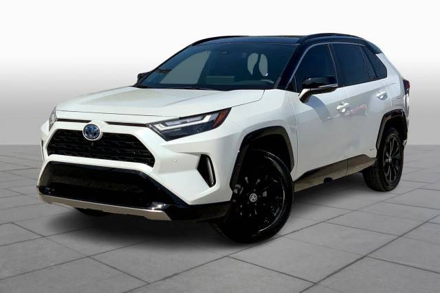 2023 Toyota RAV4 Hybrid XSE AWD photo