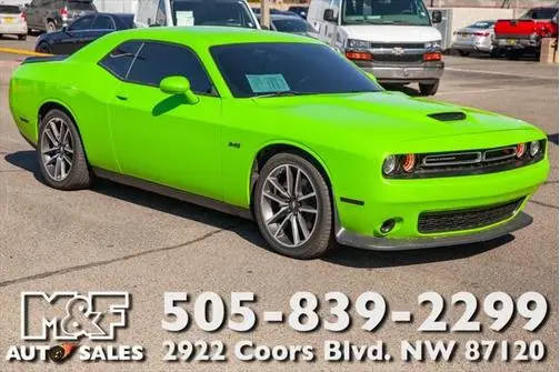 2023 Dodge Challenger R/T RWD photo