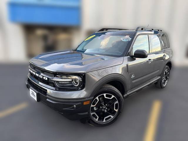 2023 Ford Bronco Sport Outer Banks 4WD photo