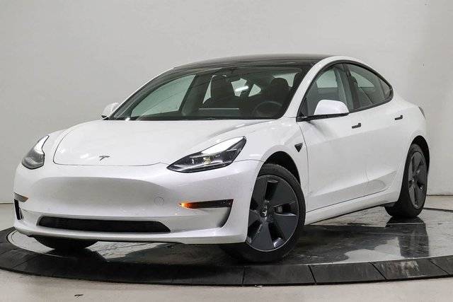 2022 Tesla Model 3 RWD photo
