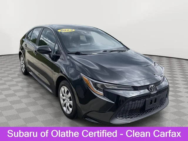 2022 Toyota Corolla LE FWD photo