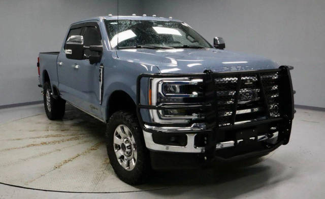 2023 Ford F-350 Super Duty King Ranch 4WD photo