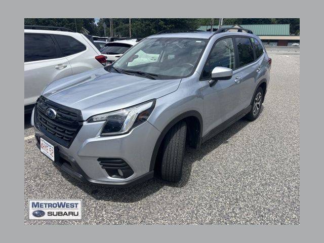 2023 Subaru Forester Premium AWD photo