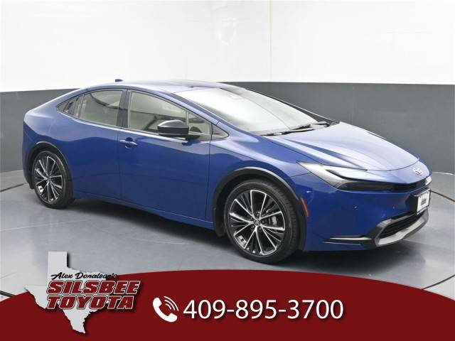 2023 Toyota Prius XLE FWD photo