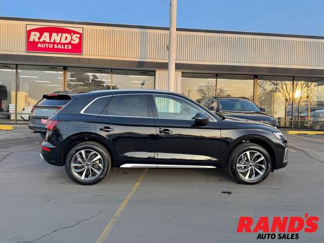 2023 Audi Q5 S line Premium Plus AWD photo