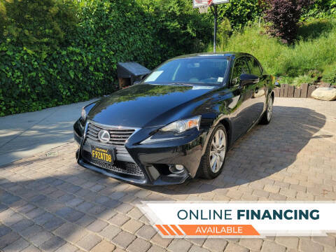 2015 Lexus IS  RWD photo