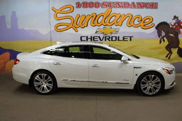 2019 Buick LaCrosse Avenir AWD photo