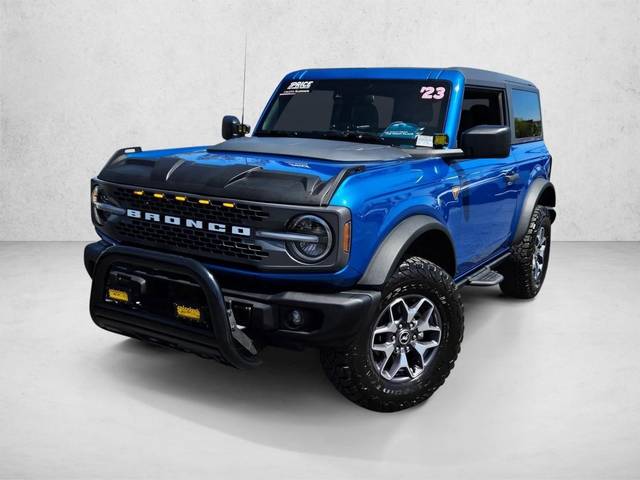 2023 Ford Bronco 2 Door Badlands 4WD photo