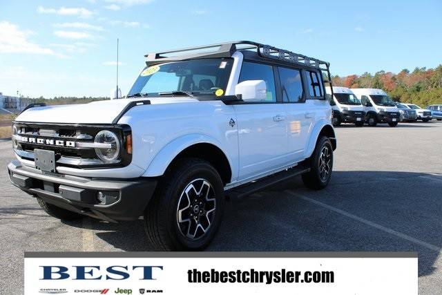 2023 Ford Bronco 4 Door Outer Banks 4WD photo