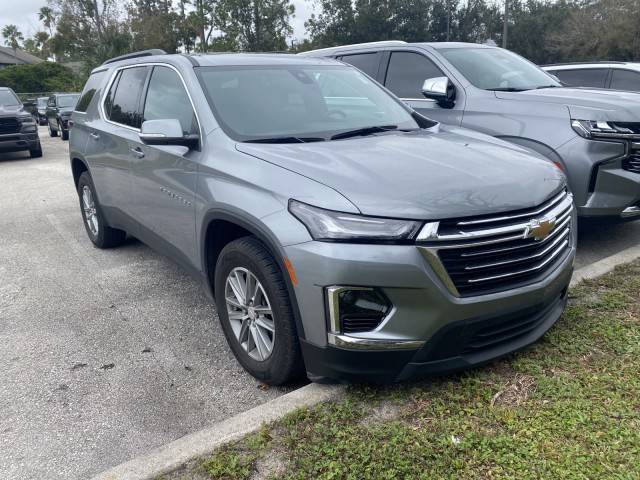 2023 Chevrolet Traverse LT Cloth FWD photo