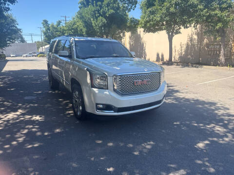 2015 GMC Yukon XL Denali 4WD photo