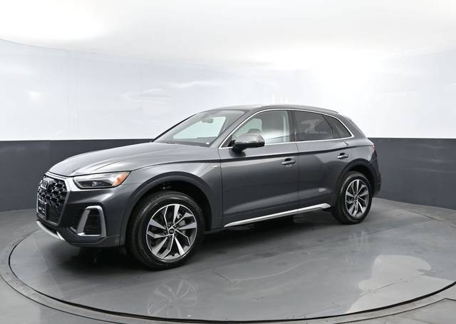 2023 Audi Q5 S line Premium Plus AWD photo