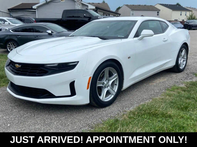 2022 Chevrolet Camaro 1LT RWD photo