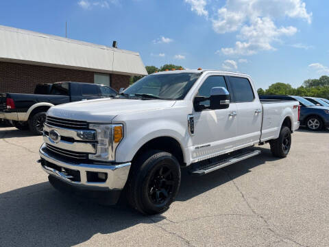 2017 Ford F-250 Super Duty Lariat 4WD photo