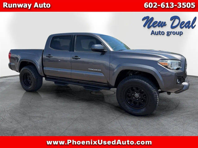 2016 Toyota Tacoma SR 4WD photo