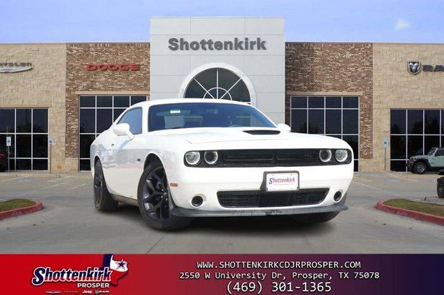 2023 Dodge Challenger R/T RWD photo