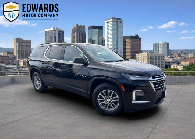 2023 Chevrolet Traverse LT Cloth FWD photo