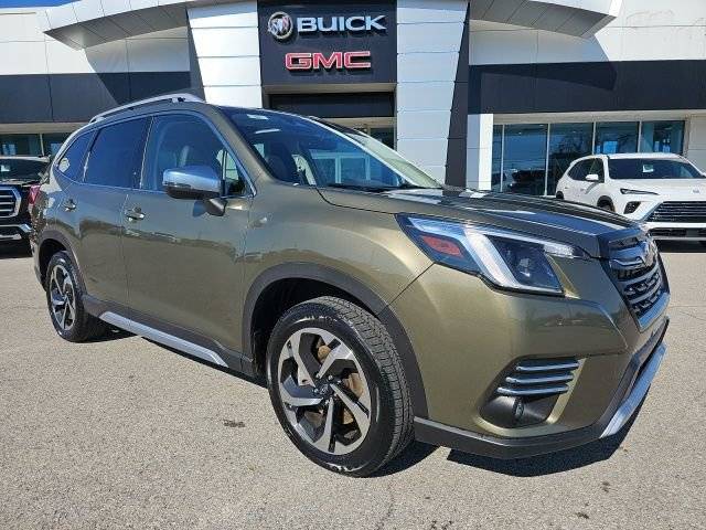 2023 Subaru Forester Touring AWD photo