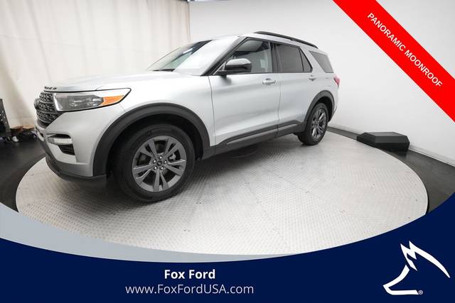 2023 Ford Explorer XLT 4WD photo
