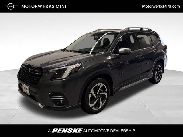 2023 Subaru Forester Touring AWD photo