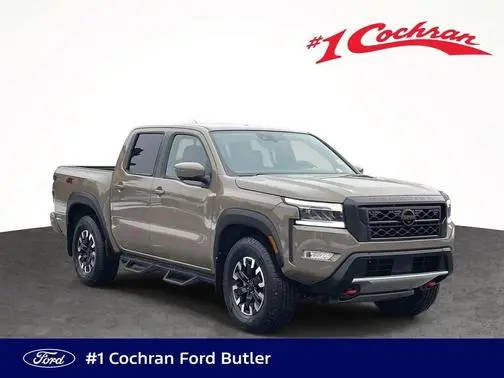 2023 Nissan Frontier PRO-4X 4WD photo