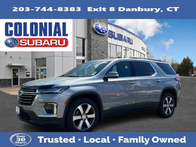 2023 Chevrolet Traverse LT Leather AWD photo