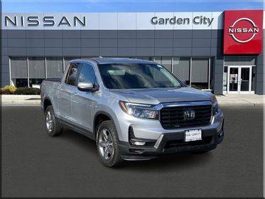 2023 Honda Ridgeline RTL AWD photo