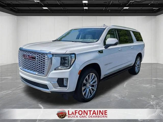 2023 GMC Yukon XL Denali 4WD photo