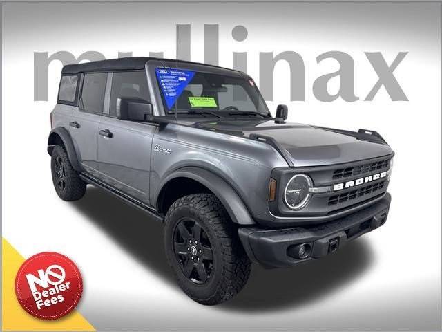 2023 Ford Bronco 4 Door Black Diamond 4WD photo