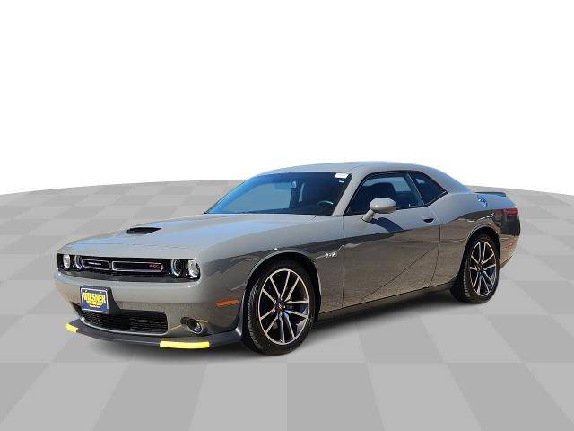 2023 Dodge Challenger R/T RWD photo