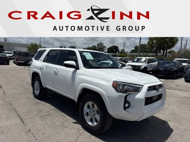 2023 Toyota 4Runner SR5 RWD photo
