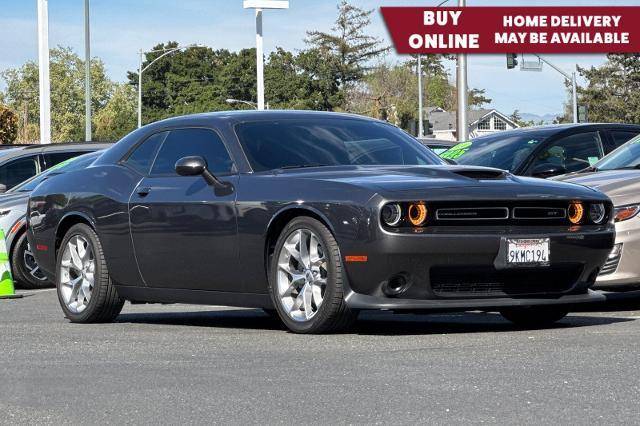 2023 Dodge Challenger GT RWD photo