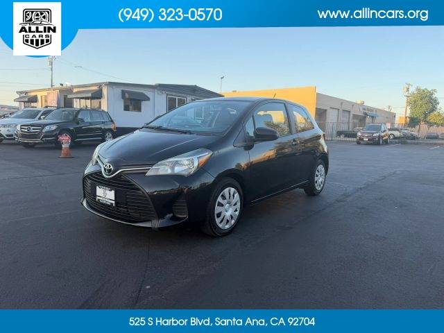 2015 Toyota Yaris L FWD photo