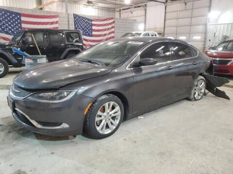 2015 Chrysler 200 Limited FWD photo