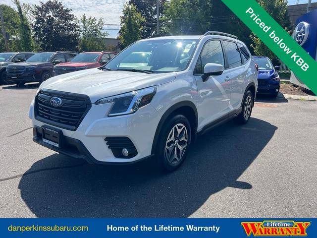 2023 Subaru Forester Premium AWD photo