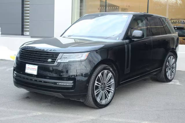 2023 Land Rover Range Rover SE AWD photo