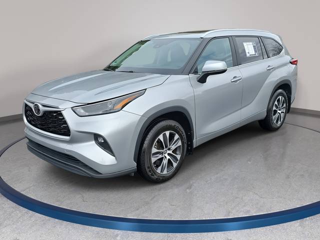 2023 Toyota Highlander XLE FWD photo