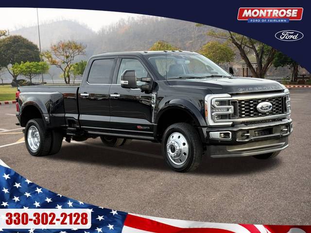 2023 Ford F-450 Super Duty Limited 4WD photo