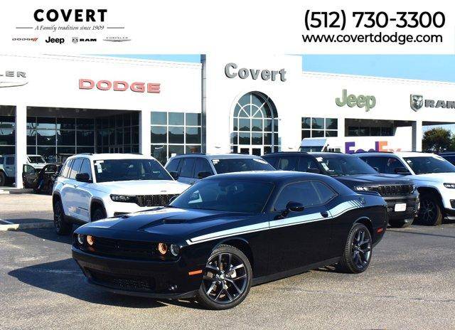 2023 Dodge Challenger SXT RWD photo