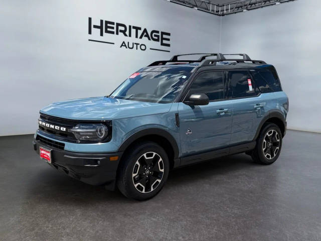 2023 Ford Bronco Sport Outer Banks 4WD photo