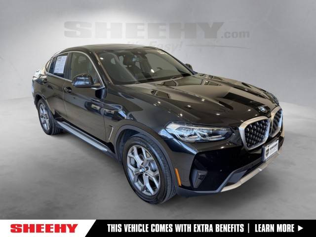 2022 BMW X4 xDrive30i AWD photo